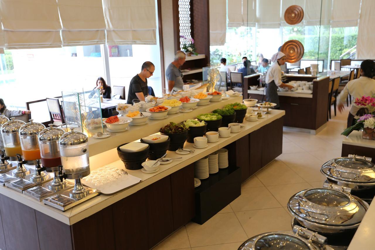 The Imperial Hotel & Convention Centre Korat Накхонратчасима Экстерьер фото